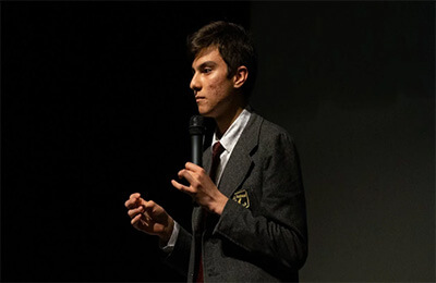 致词和致辞的区别